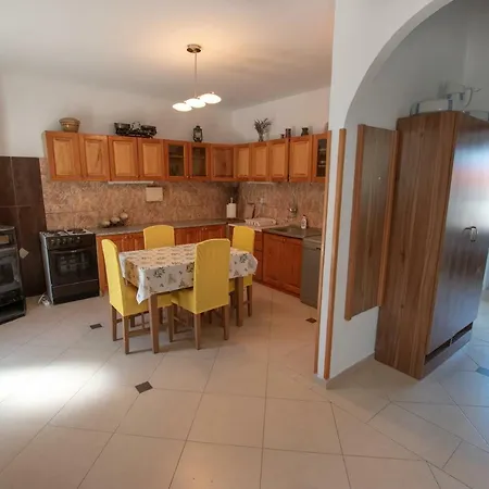 Roko I Niko Appartement Murter