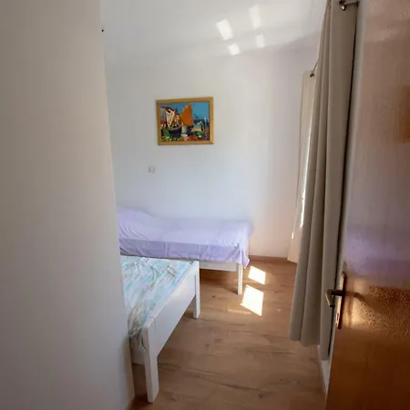 Roko I Niko Apartment Murter