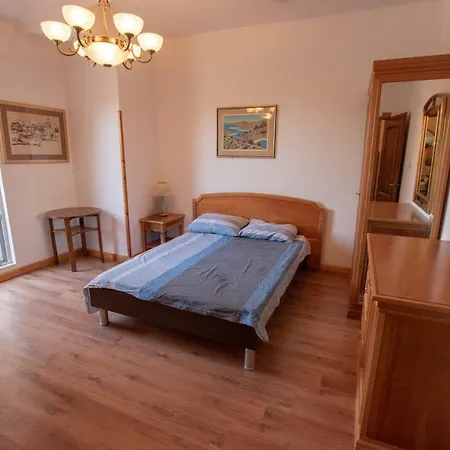 Roko I Niko Apartment Murter