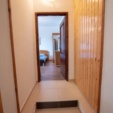 Apartment Roko I Niko