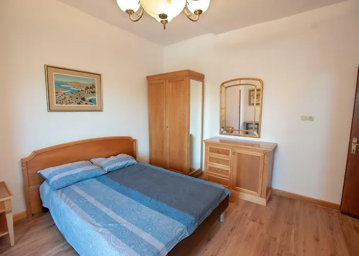 Roko I Niko Apartman Murter